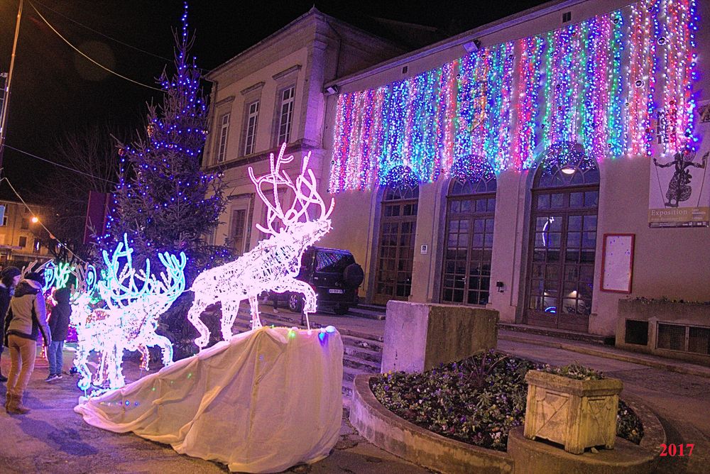 IlluSalmanacàStAff2017 (16)