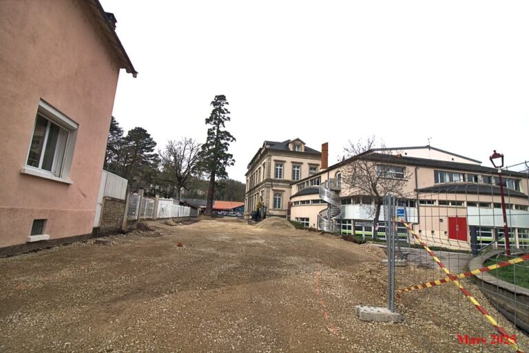 Place leclerc Mars 2025
