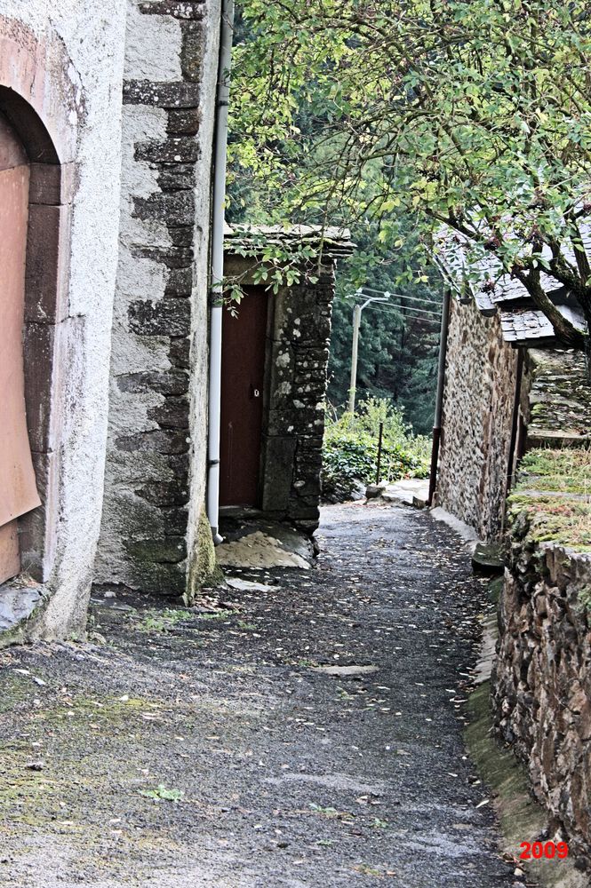 SaintSerninsurRancepassagedelescalier2