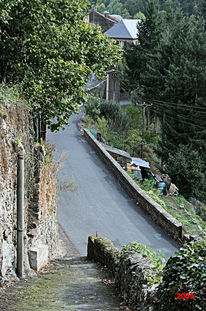 SaintSerninsurRancepassagedelescalier3